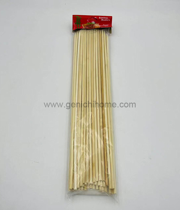 ¿Cuál es la forma más limpia de limpiar las brochetas de barbacoa?