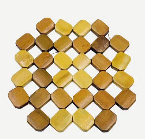 ¿Cómo difieren los suministros de alfombrillas de madera de otros materiales en términos de durabilidad y flexibilidad?